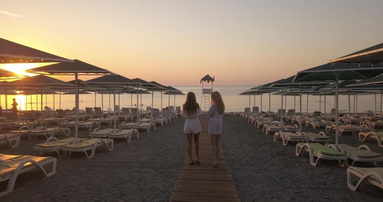 Camyuva Beach Hotel Kemer Exterior photo